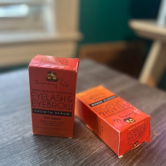 Sunny Isle EYELASH & EYEBROW GROWTH SERUM - Picture 1 of 1